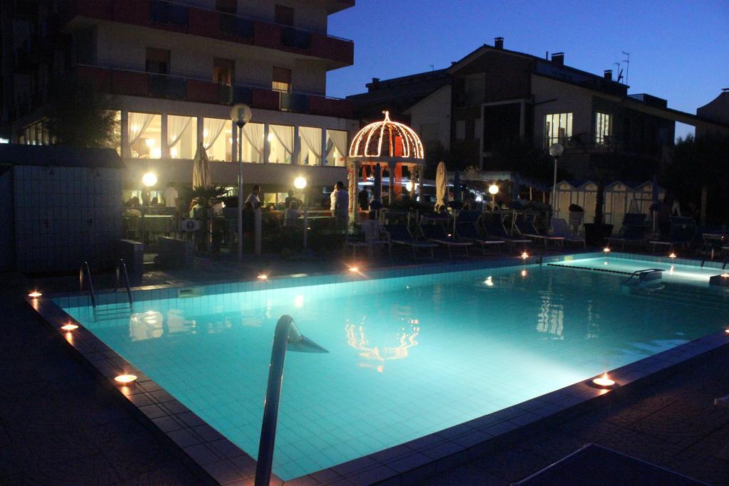 Hotel Casadei Fano Eksteriør billede