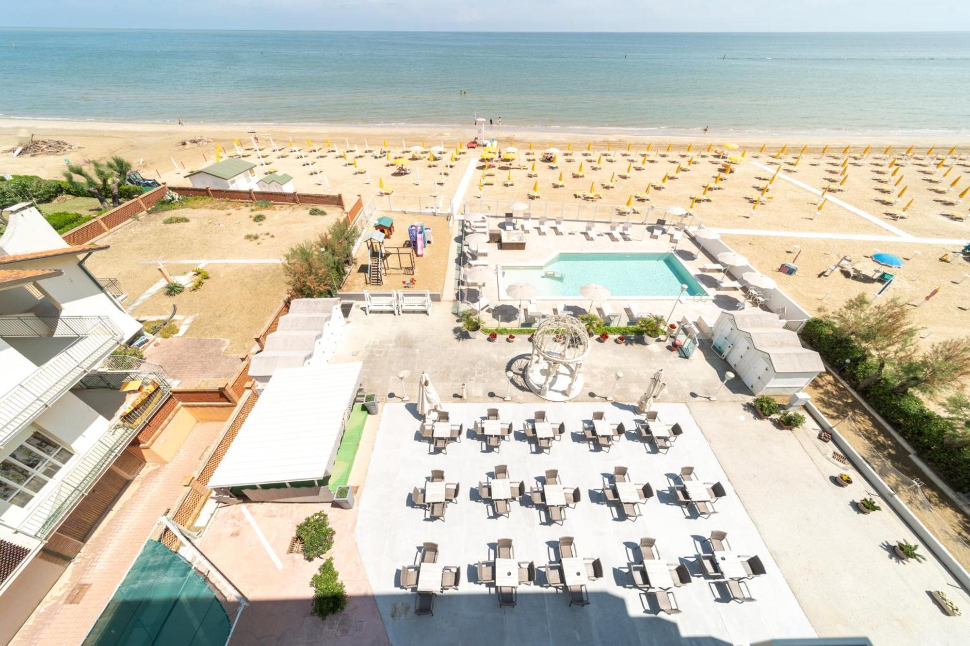 Hotel Casadei Fano Eksteriør billede